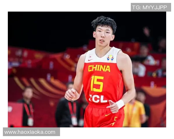 方硕的篮球之路：从青涩少年到职业赛场的奋斗历程与成长故事